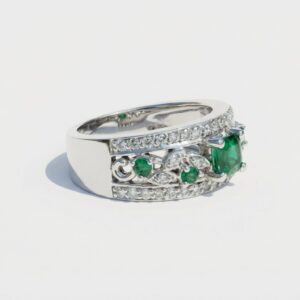 Emerald  0.75 Ct  & Diamond 1.00 Ct  Ring  _ Sk047